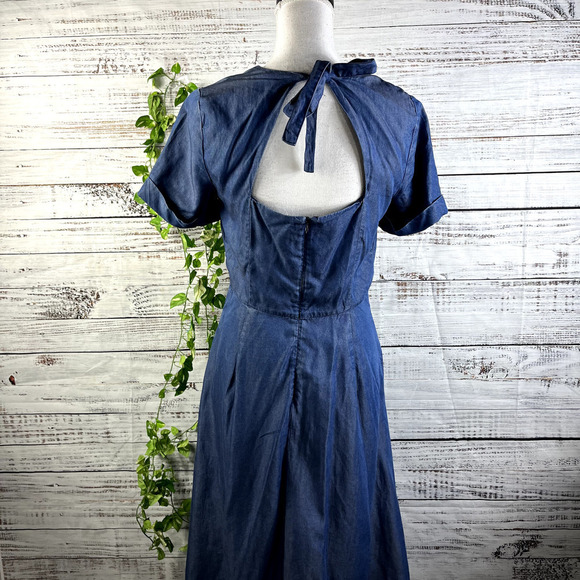 Banana Republic Dress $128 size 4 Denim Jean Tencel Career Wedding Knee A Line - Picture 15 of 16